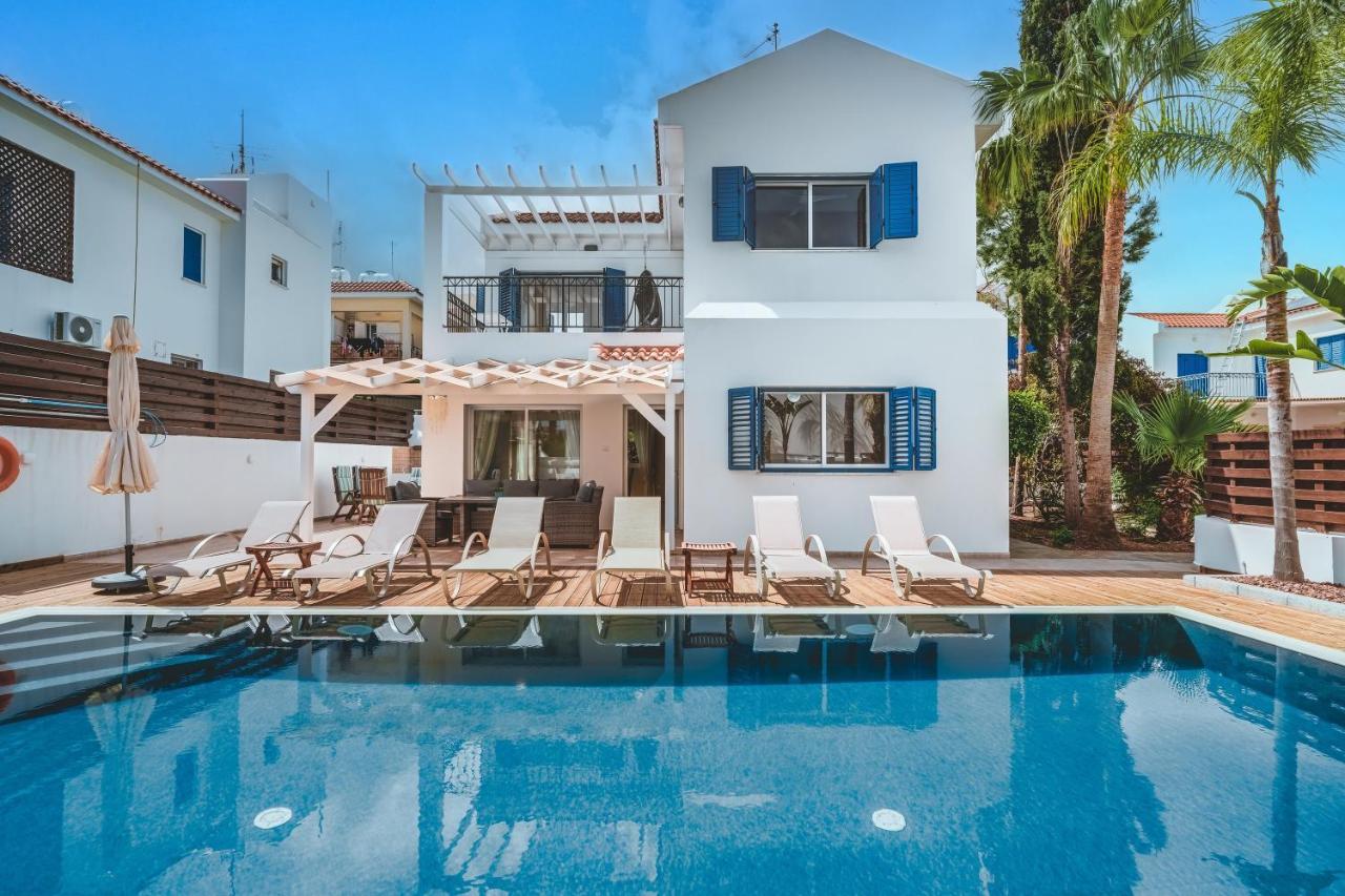 Amphitrite Villa Paralímni Eksteriør bilde
